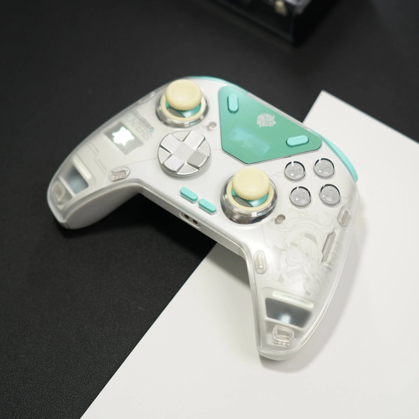 Flydigi APEX 4 Honkai: Star Rail Firefly Limited Edition